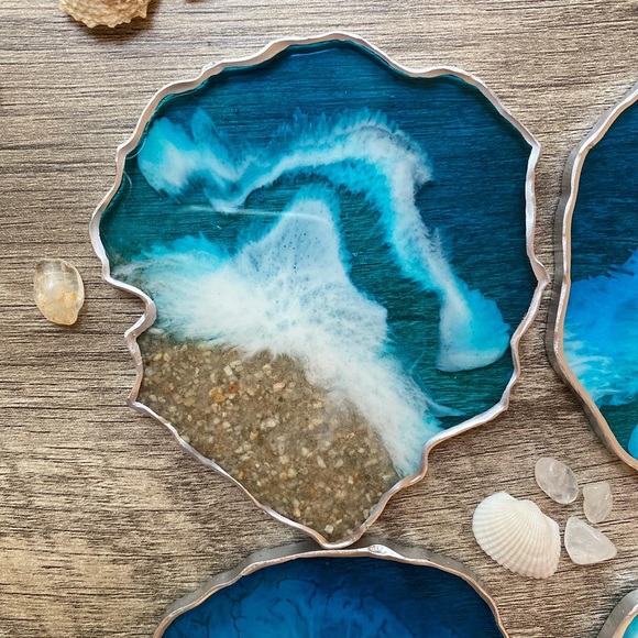 Resin Beach Coaster, Set of 4, handmade - Picture 9 of 10